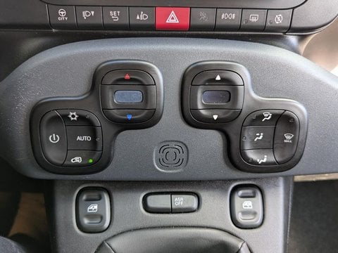 Voitures D'occasion À Ganges | Fiat Panda 1.0I Bsg - 70 S&S Iii City Cross Plus Phase 2