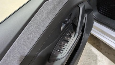 Voitures D'0Km À Ganges | Peugeot 308 Hybrid 145 Bva E-Dcs6 Allure + Pack Vision 360 + Pack Conf...