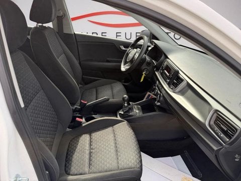 Voitures D'occasion À Villeneuve D'ascq | Kia Rio 1.2 Dpi 84Ch Motion