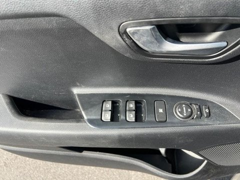 Voitures D'occasion À Roncq | Kia Stonic 1.0 T-Gdi 120Ch Mhev Active Business Ibvm6