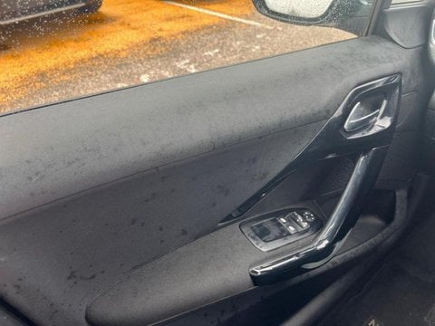 Voitures D'occasion À Dunkerque | Peugeot 208 1.2 Puretech 82Ch Allure 5P