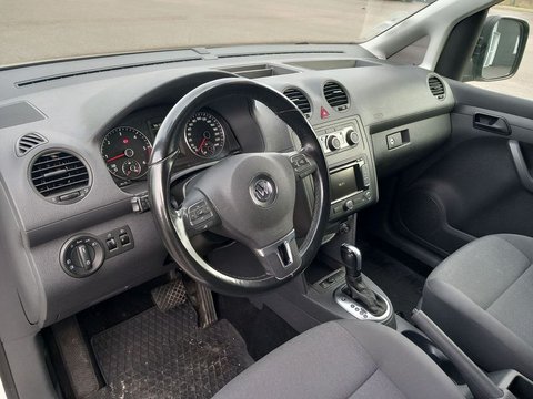 Voitures Occasion Volkswagen Caddy Van Maxi 1.6 Cr Tdi 102 Dsg Fap À Viriat