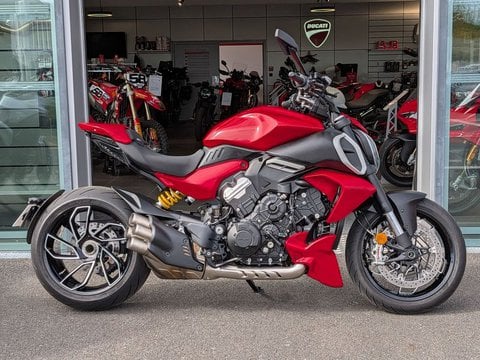 Motos D'occasion À Nevers | Ducati Diavel V4