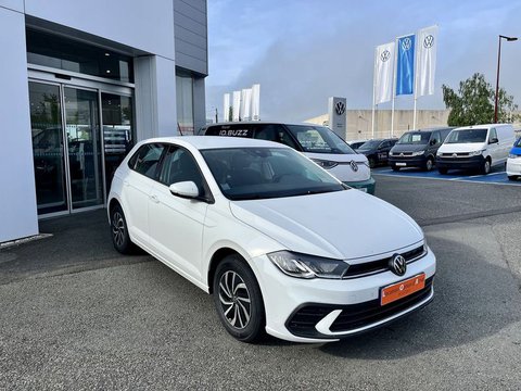 Voitures Occasion Volkswagen Polo 1.0 Tsi 95 S&S Bvm5 Life Plus À Charmeil