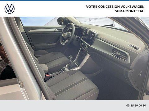 Voitures Neuves Stock Volkswagen T-Roc 1.5 Tsi Evo2 150 Start/Stop Bvm6 Vw Edition À Montceau-Les-Mines