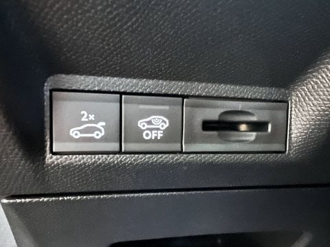 Voitures D'occasion À Buchelay | Peugeot 5008 Electrique Iii Electrique 230 Ch 97 Kwh Grande Aut...