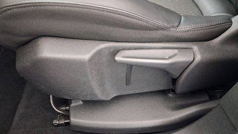 Voitures D'occasion À Les Mureaux | Peugeot 3008 Ii Hybrid 225 E-Eat8 Allure