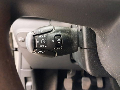 Voitures D'occasion À Les Mureaux | Citroën C3 Iii Puretech 110 S&S Eat6 Shine