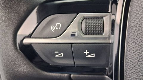 Voitures D'occasion À Chambourcy | Peugeot 208 Ii Puretech 100 S&S Bvm6 Allure