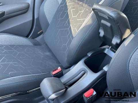 Voitures D'occasion À Chambourcy | Peugeot 2008 Puretech 82Ch S&S Bvm5 Signature