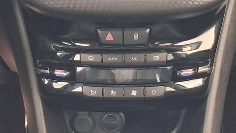 Voitures D'occasion À Chambourcy | Peugeot 2008 Puretech 110Ch S&S Eat6 Gt Line