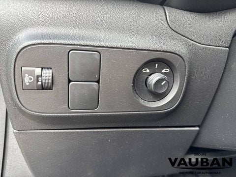 Voitures D'occasion À Chambly | Citroën C3 Iii Puretech 83 S&S Bvm5 Feel Pack