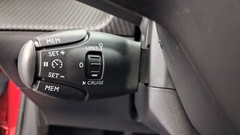 Voitures D'occasion À Chambourcy | Peugeot 208 Puretech 100 S&S Bvm6 Style