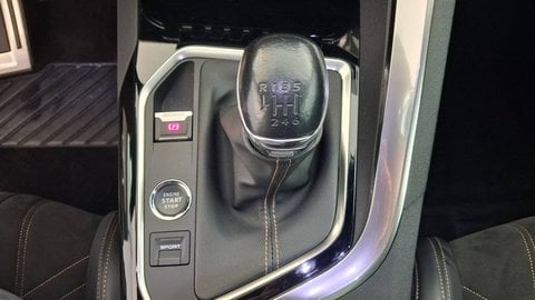 Voitures D'occasion À Sarcelles | Peugeot 5008 Ii Puretech 130Ch S&S Bvm6 Gt
