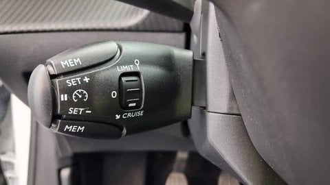 Voitures D'occasion À Saint-Brice-Sous-Forêt | Peugeot 208 Ii Puretech 100 S&S Bvm6 Allure