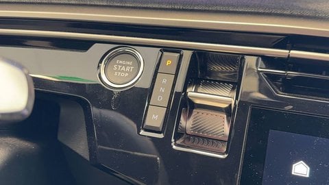 Voitures D'occasion À Buchelay | Peugeot 5008 Iii Hybrid 145 Ch E-Dcs6 Gt