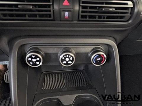 Voitures D'occasion À Les Mureaux | Citroën C3 Iv Turbo 100 Ch Bvm6 Plus