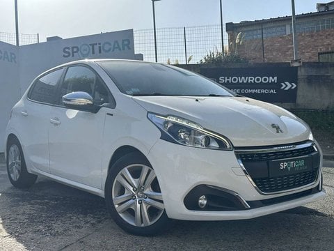 Voitures D'occasion À Chambourcy | Peugeot 208 Puretech 82Ch S&S Bvm5 Signature