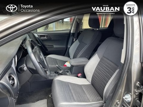 Voitures D'occasion À Sartrouville | Toyota Auris Touring Sports Hsd 136H Design