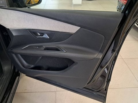 Voitures D'occasion À Les Mureaux | Peugeot 3008 Ii Hybrid 225 E-Eat8 Gt Pack