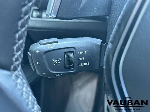 Voitures D'occasion À Chambourcy | Peugeot 3008 Puretech 130Ch S&S Eat8 Allure Pack