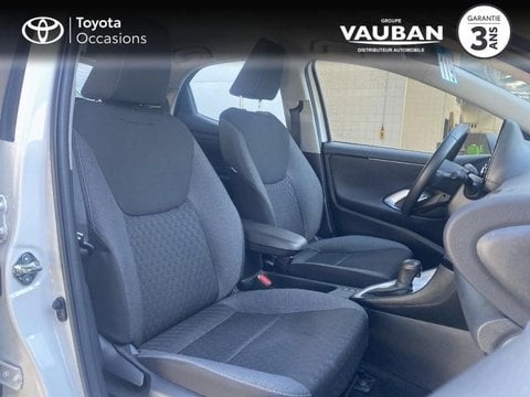 Voitures D'occasion À Chambourcy | Toyota Yaris 116H Dynamic Business 5P + Programme Beyond Zero...
