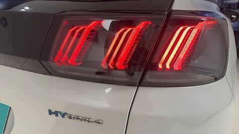 Voitures D'occasion À Buchelay | Peugeot 3008 Ii Hybrid4 300 E-Eat8 Gt Pack