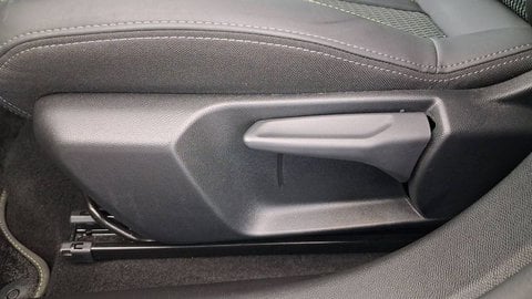 Voitures D'occasion À Les Mureaux | Peugeot 208 Ii Hybrid 136 E-Dcs6 Gt