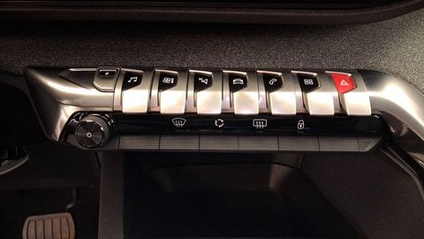 Voitures D'occasion À Saint-Brice-Sous-Forêt | Peugeot 3008 Ii Hybrid 225 E-Eat8 Allure Pack