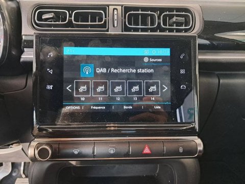Voitures D'occasion À Les Mureaux | Citroën C3 Iii Puretech 83 S&S Bvm5 Shine
