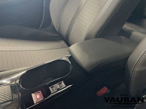 Voitures D'occasion À Chambourcy | Peugeot 2008 Ii Puretech 130 S&S Eat8 Allure
