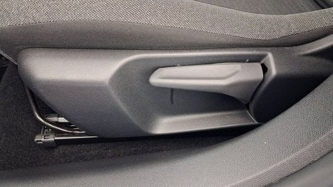 Voitures D'occasion À Buchelay | Peugeot 208 Electrique Ii Electrique 50 Kwh 136Ch Style