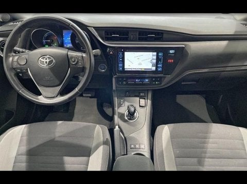 Voitures D'occasion À Sartrouville | Toyota Auris Hsd 136H Design