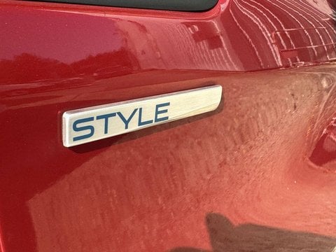 Voitures D'occasion À Chambourcy | Peugeot 208 1.2 Puretech 82Ch Bvm5 Style