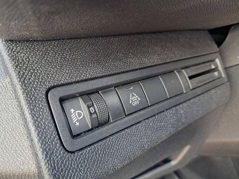 Voitures D'occasion À Argenteuil | Peugeot 3008 Ii Hybrid 136 E-Dcs6 Active Pack