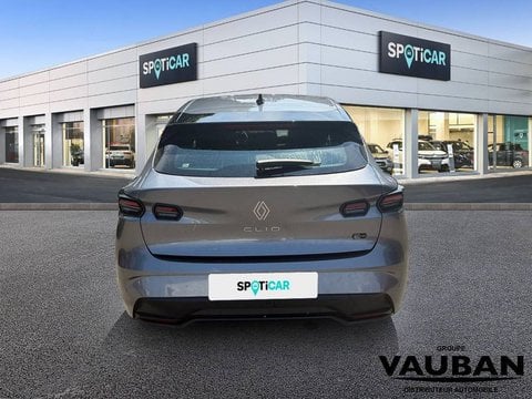 Voitures D'occasion À Les Mureaux | Renault Clio Vi E-Tech Full Hybrid 160 Ch Evolution +