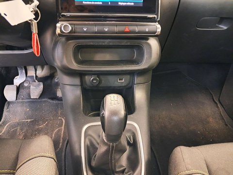 Voitures D'occasion À Les Mureaux | Citroën C3 Iii Puretech 83 S&S Bvm5 Shine