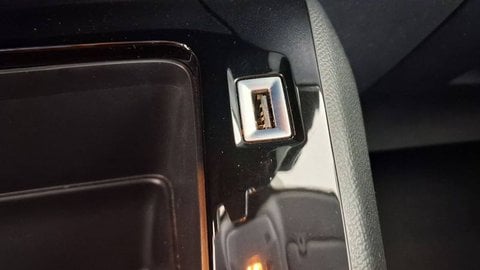 Voitures D'occasion À Les Mureaux | Peugeot 208 Ii Puretech 75 S&S Bvm5 Active Pack