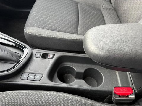 Voitures D'occasion À Argenteuil | Toyota Yaris Cross 116H Design Pack Cargo Mc24