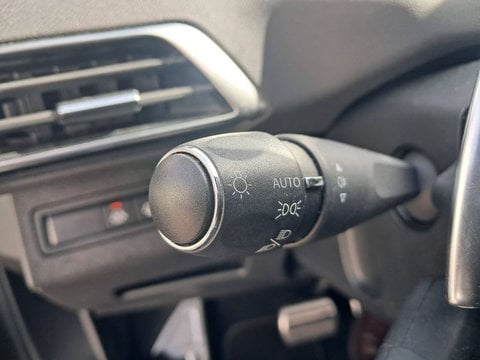 Voitures D'occasion À Argenteuil | Peugeot 3008 Ii Hybrid4 300 E-Eat8 Gt Pack