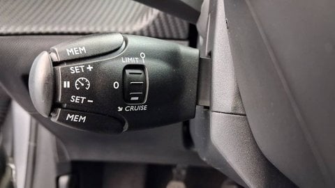 Voitures D'occasion À Chambly | Peugeot 208 Ii Puretech 100 S&S Bvm6 Style
