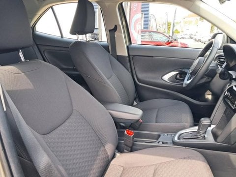 Voitures D'occasion À Argenteuil | Toyota Yaris Cross 116H Dynamic Business + Programme Toyota E...