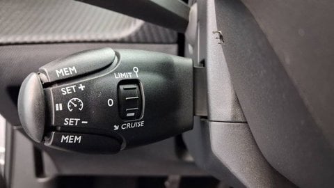 Voitures D'occasion À Saint-Brice-Sous-Forêt | Peugeot 2008 Ii Puretech 100 S&S Bvm6 Style