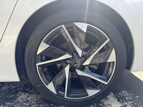Voitures D'occasion À Chambourcy | Peugeot 308 Iii Puretech 130Ch S&S Eat8 Allure Pack
