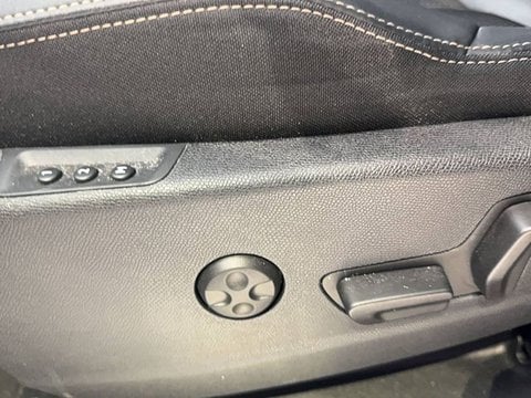 Voitures D'occasion À Buchelay | Peugeot 3008 Ii Puretech 130Ch S&S Eat8 Gt