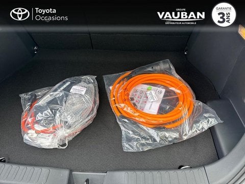 Voitures D'occasion À Chambourcy | Toyota C-Hr 2.0 Hybride Rechargeable 225Ch Dynamic My26
