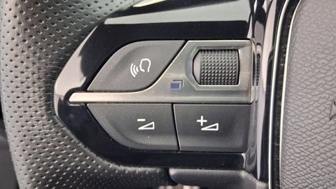 Voitures D'occasion À Chambourcy | Peugeot 3008 Ii Hybrid 225 E-Eat8 Gt Pack