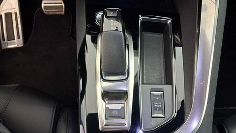 Voitures D'occasion À Chambourcy | Peugeot 3008 Ii Hybrid 225 E-Eat8 Gt Pack