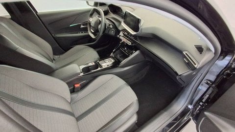 Voitures D'occasion À Buchelay | Peugeot 208 Ii Puretech 100 S&S Eat8 Allure