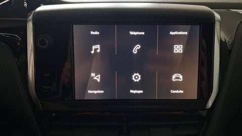 Voitures D'occasion À Chambourcy | Peugeot 2008 Puretech 82Ch S&S Bvm5 Signature